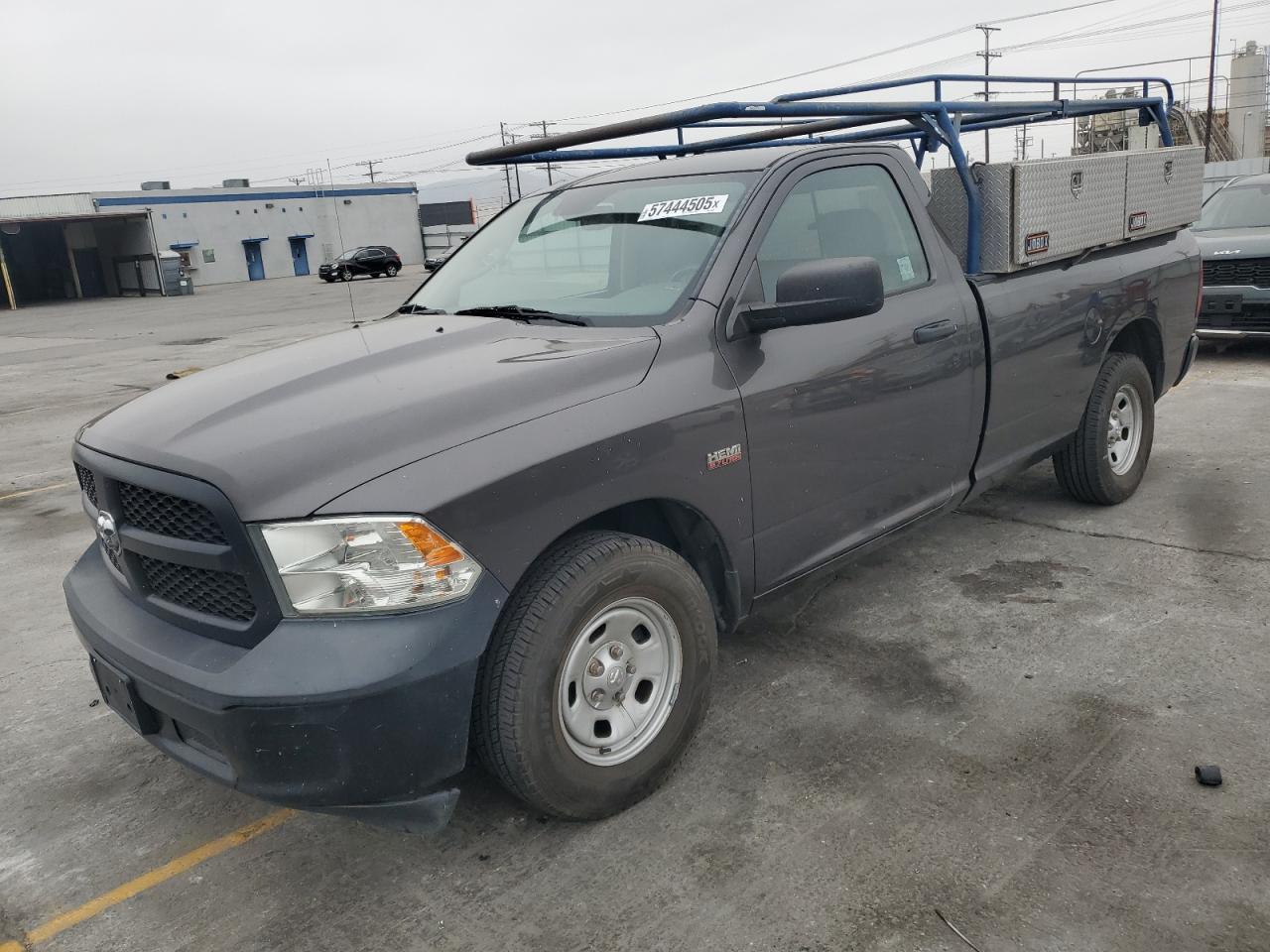 2016 Ram 1500 St продається в Sun Valley, CA - Minor Dent/Scratches