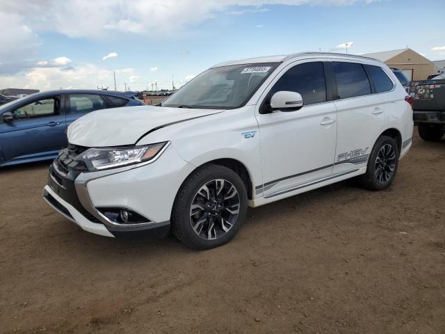  MITSUBISHI OUTLANDER 2018 Белый
