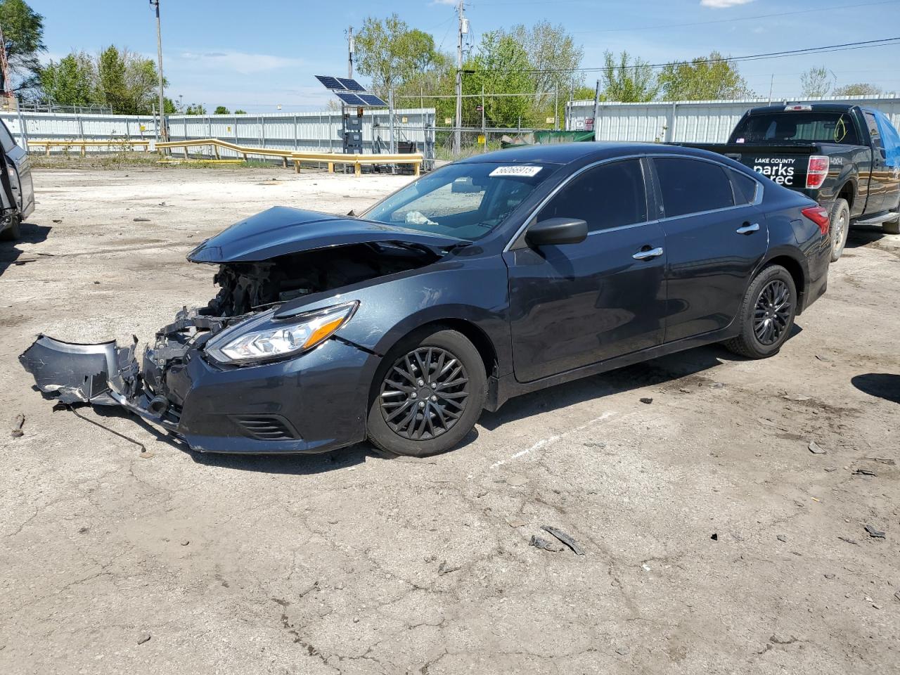 2016 Nissan Altima 2.5 for Sale in Dyer, IN - Front End