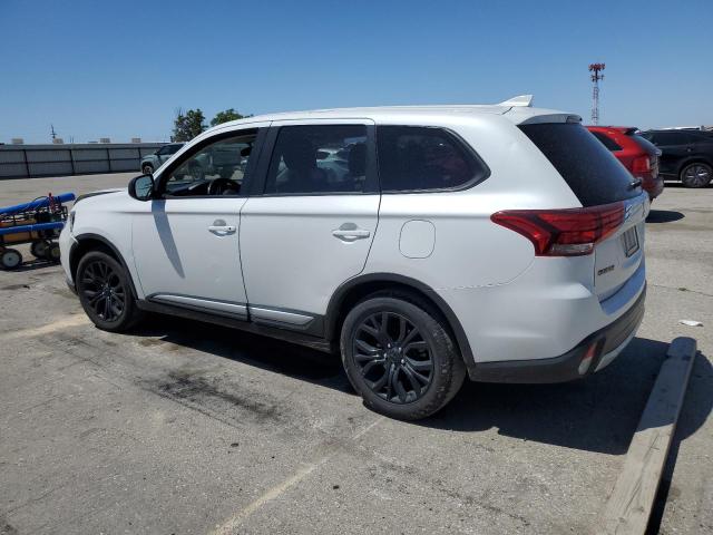  MITSUBISHI OUTLANDER 2017 Белый
