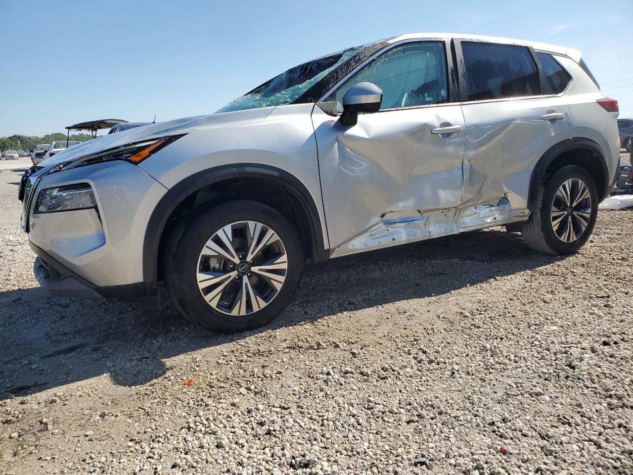 2023 Nissan Rogue Sv for Sale in Jacksonville, FL - Rollover