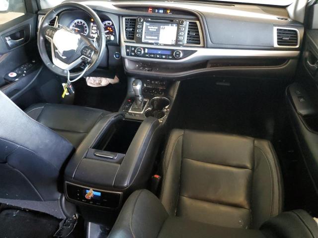  TOYOTA HIGHLANDER 2018 Белы
