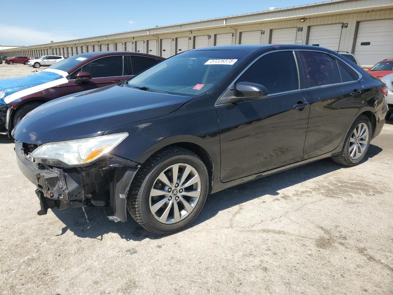 2016 Toyota Camry Le for Sale in Louisville, KY - Front End