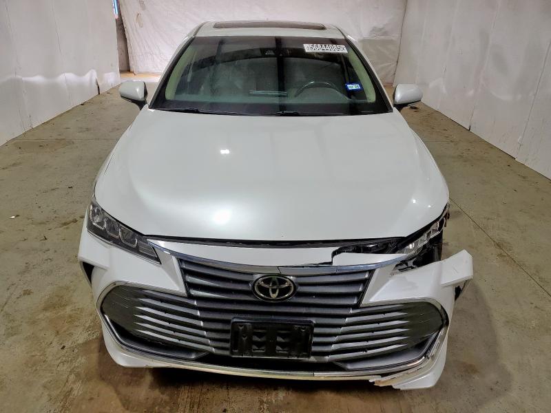  TOYOTA AVALON 2021 Biały