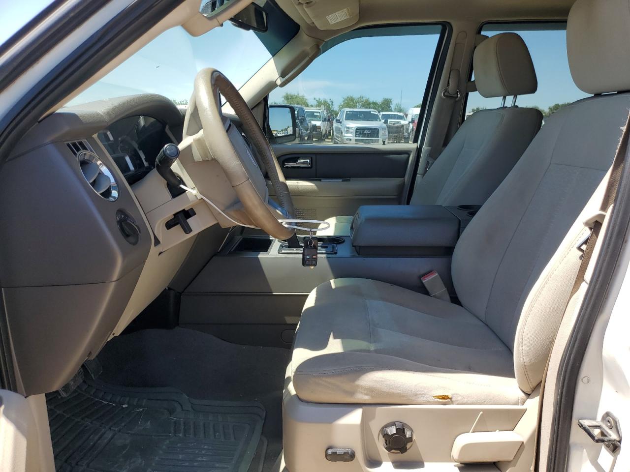 2008 Ford Expedition Xlt VIN: 1FMFU15508LA55787 Lot: 55785135