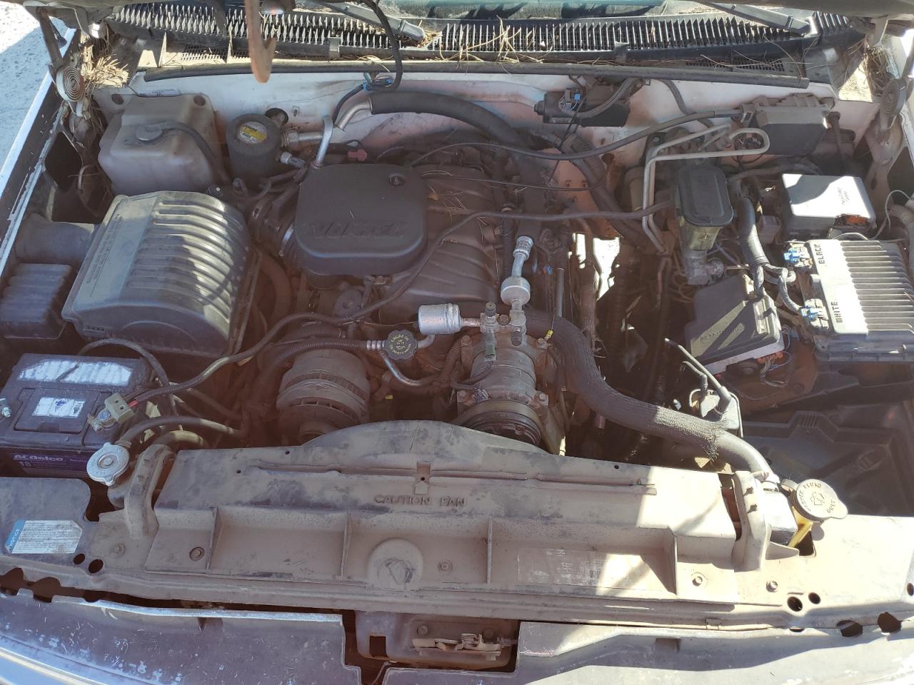 1999 Chevrolet Suburban K2500 VIN: 1GNGK26J7XJ489089 Lot: 55211905