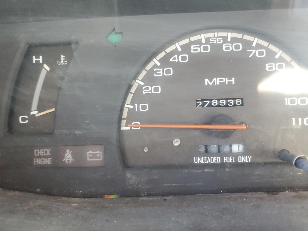 1993 Isuzu Conventional Short Bed VIN: JAACL11E7P7209863 Lot: 56330565