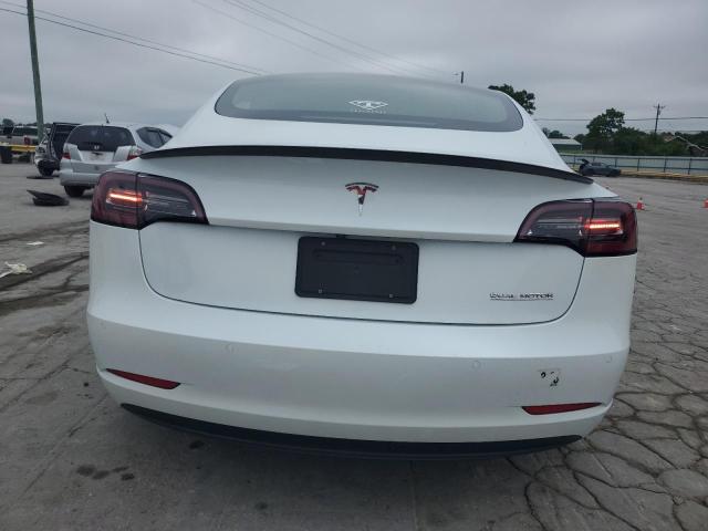  TESLA MODEL 3 2020 Белый