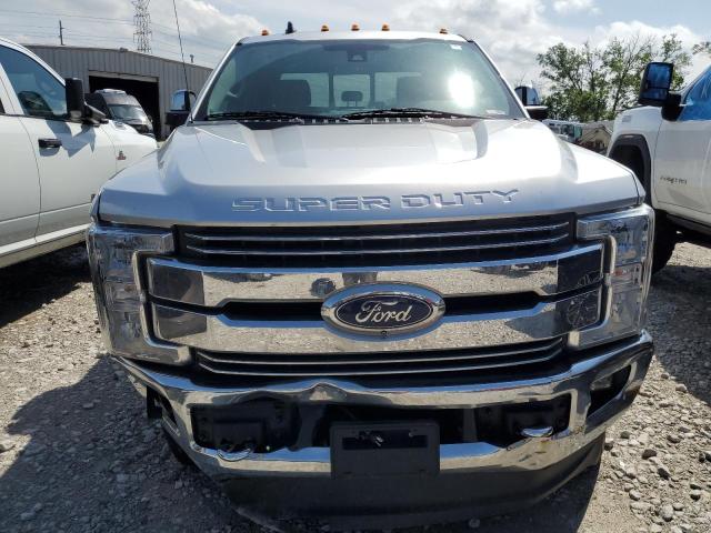  FORD F250 2019 Srebrny