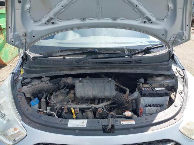 2012 HYUNDAI I10
