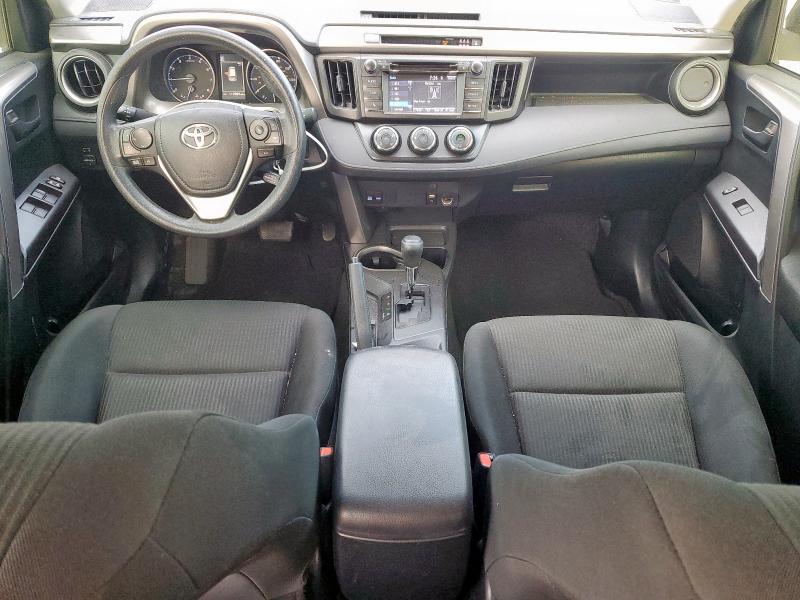  TOYOTA RAV4 2018 Srebrny