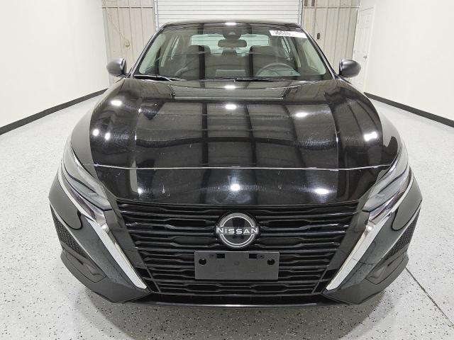  NISSAN ALTIMA 2024 Czarny