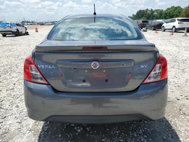 NISSAN VERSA 2019 Szary