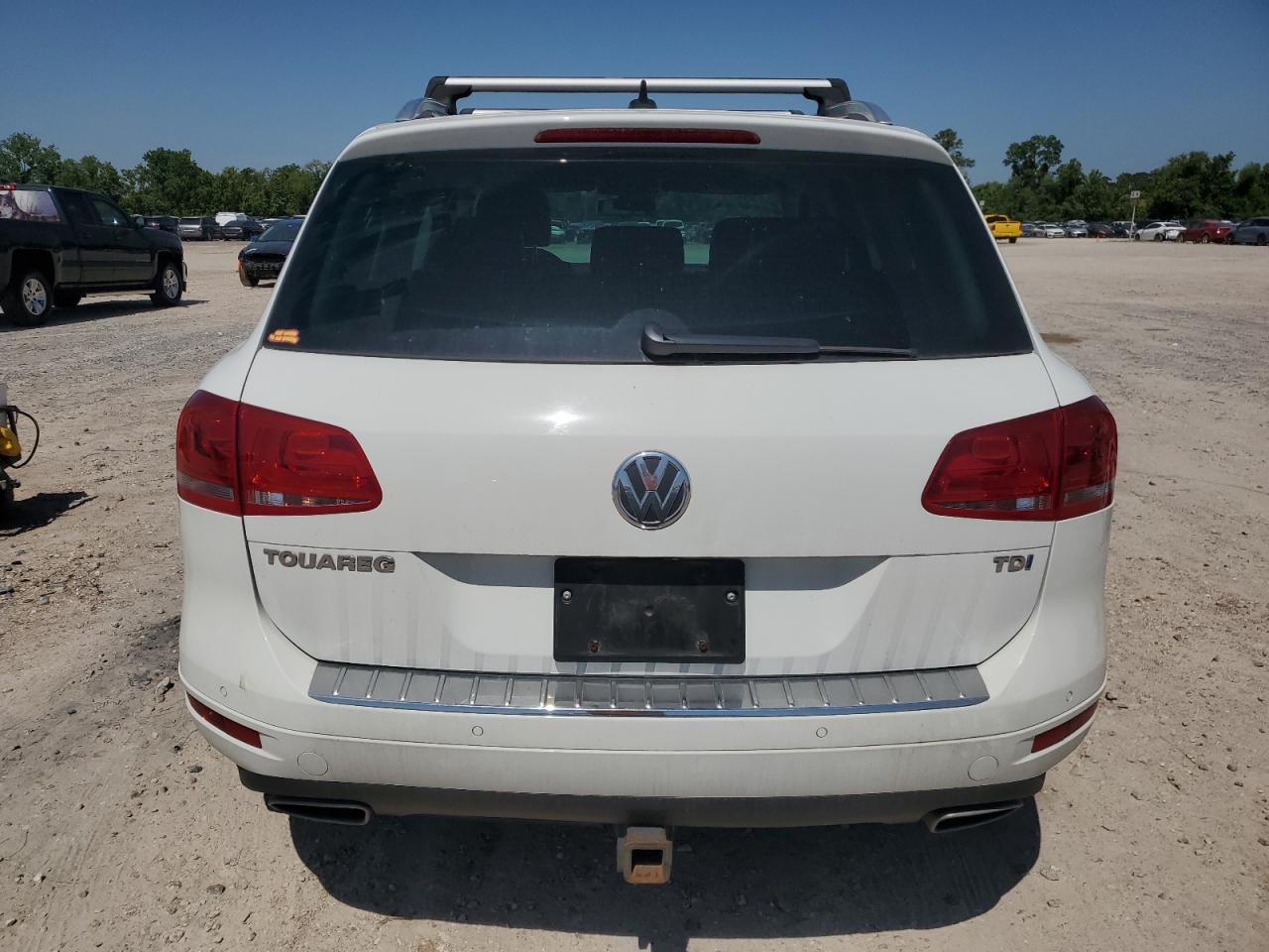 2013 Volkswagen Touareg V6 Tdi VIN: WVGEP9BP9DD003814 Lot: 56339165