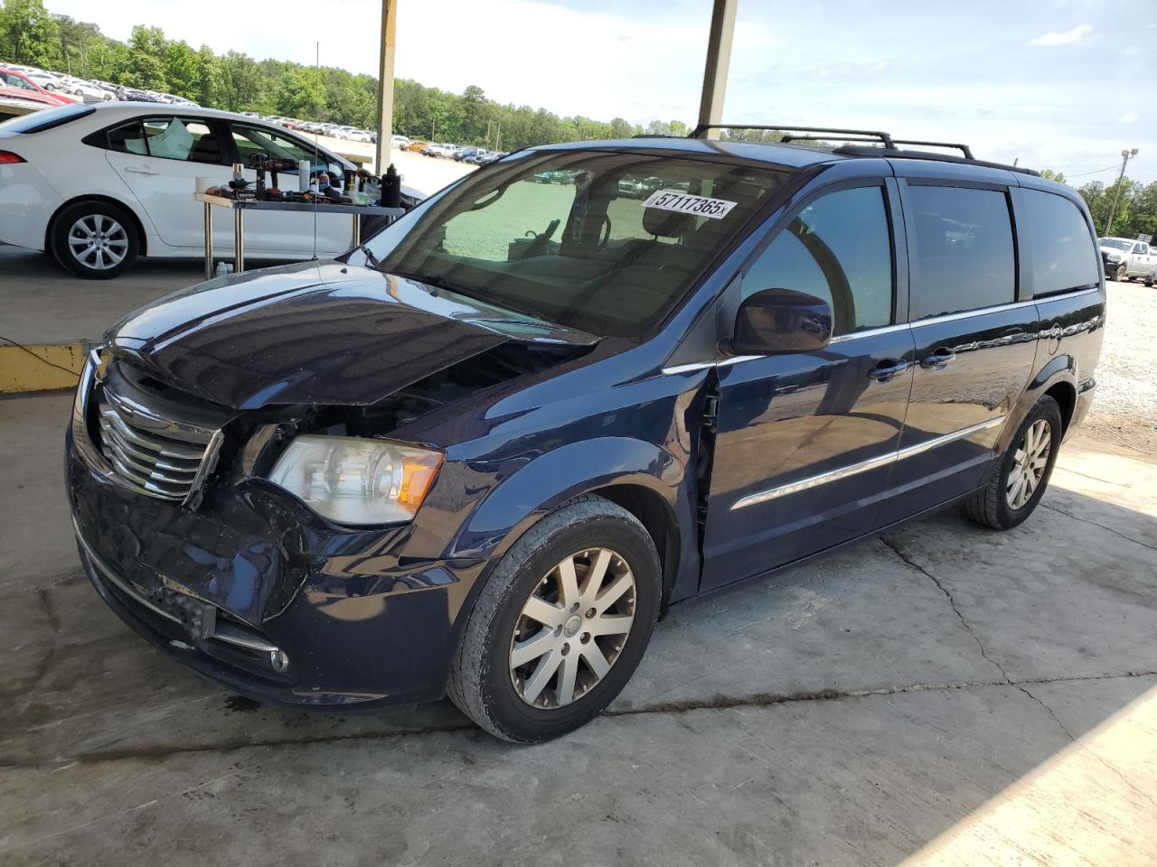 2014 Chrysler Town & Country Touring იყიდება Hueytown-ში, AL - Front End