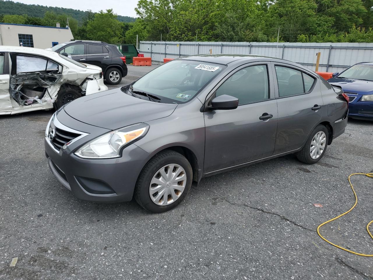 Grantville, PA에서 판매 중인 2016 Nissan Versa S - Rear End