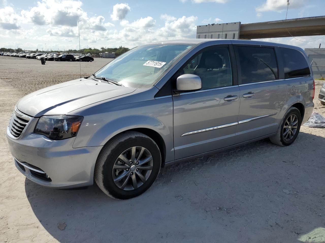 2014 Chrysler Town & Country S