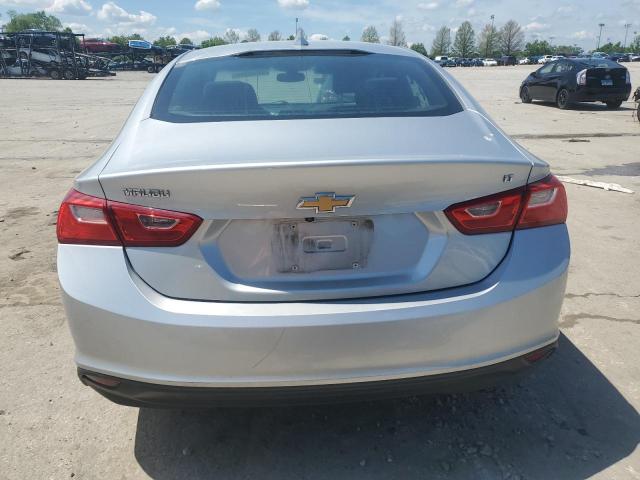 Седани CHEVROLET MALIBU 2017 Сріблястий