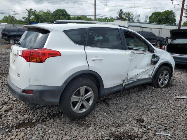  TOYOTA RAV4 2015 White