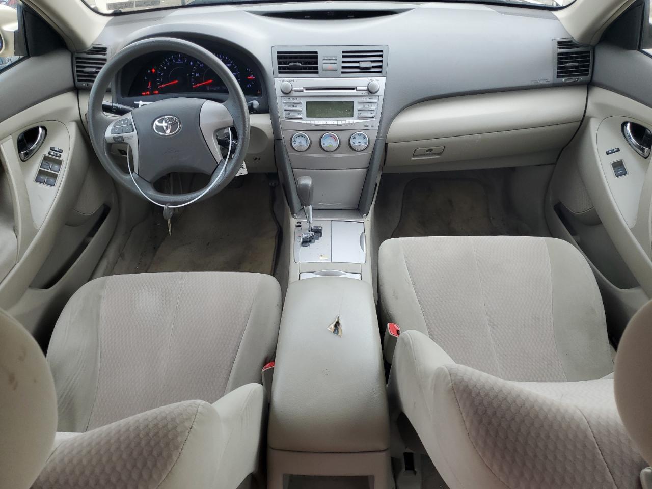 2010 Toyota Camry Base VIN: 4T1BF3EK4AU090262 Lot: 58736835