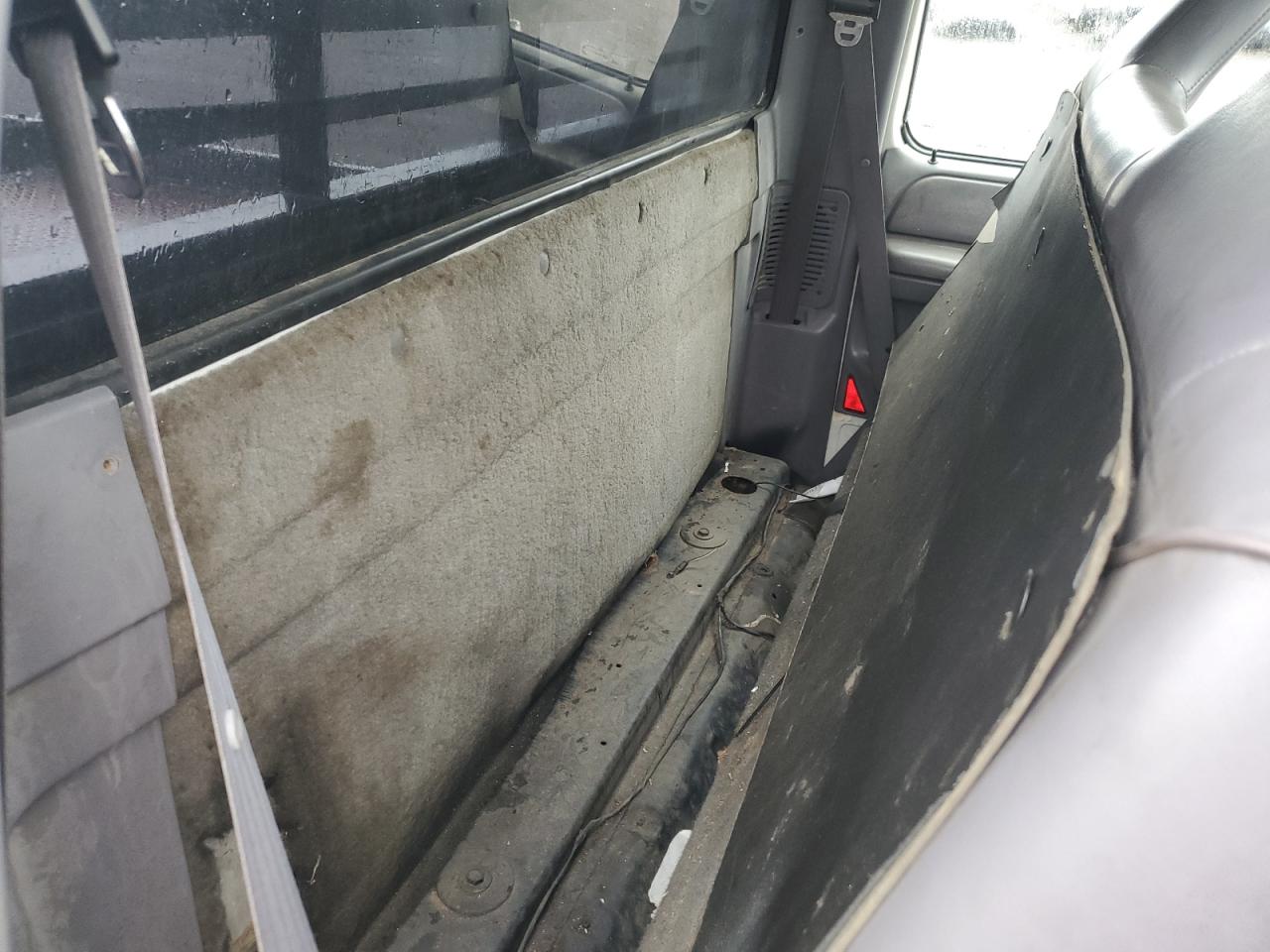 1994 Ford F350 VIN: 1FDKF38K1RNA13673 Lot: 56665075