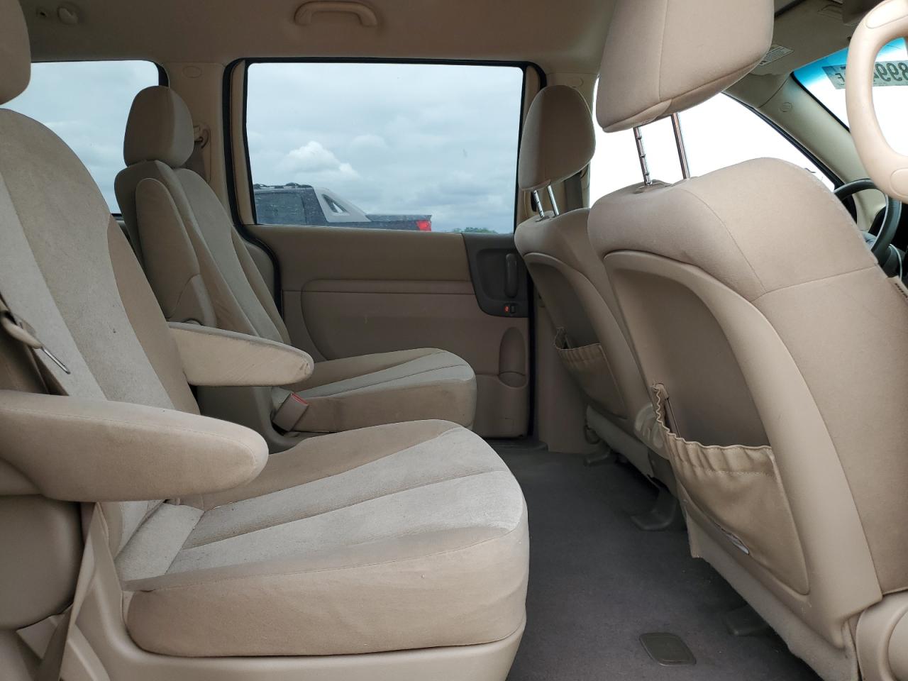 2011 Kia Sedona Lx VIN: KNDMG4C78B6404936 Lot: 55899445