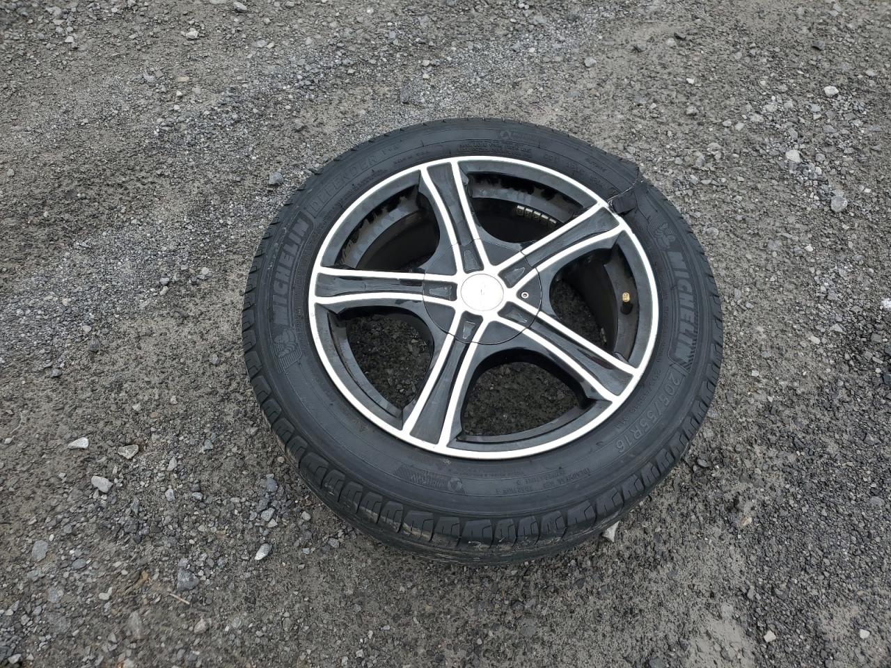 2013 Hyundai Elantra Gls VIN: 5NPDH4AE0DH241562 Lot: 53057855