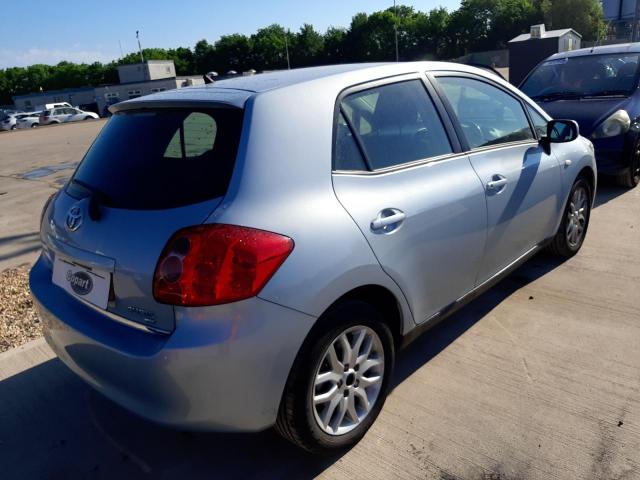 2008 TOYOTA AURIS TR V