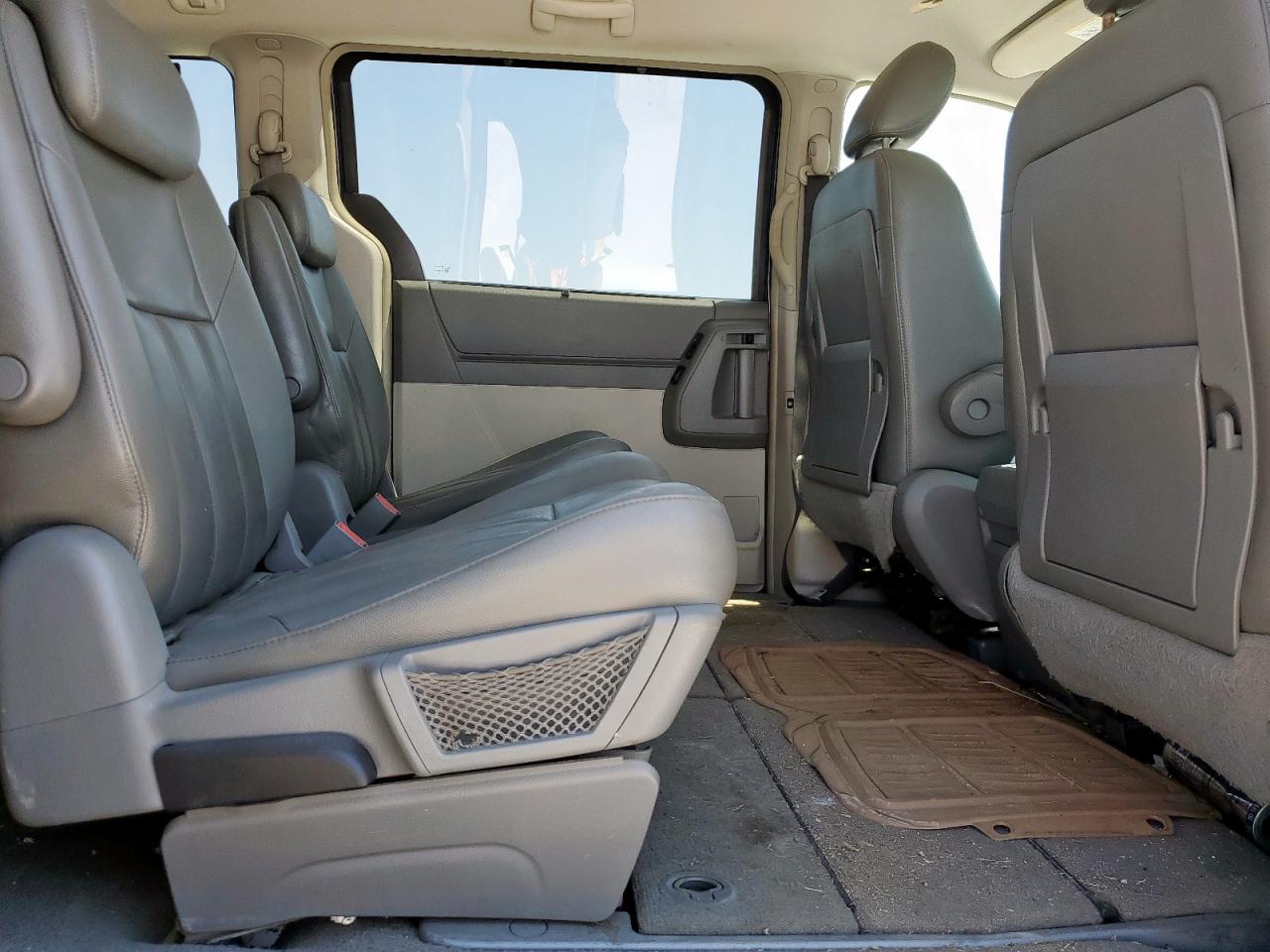 2008 Chrysler Town & Country Touring VIN: 2A8HR54P08R722561 Lot: 58206465