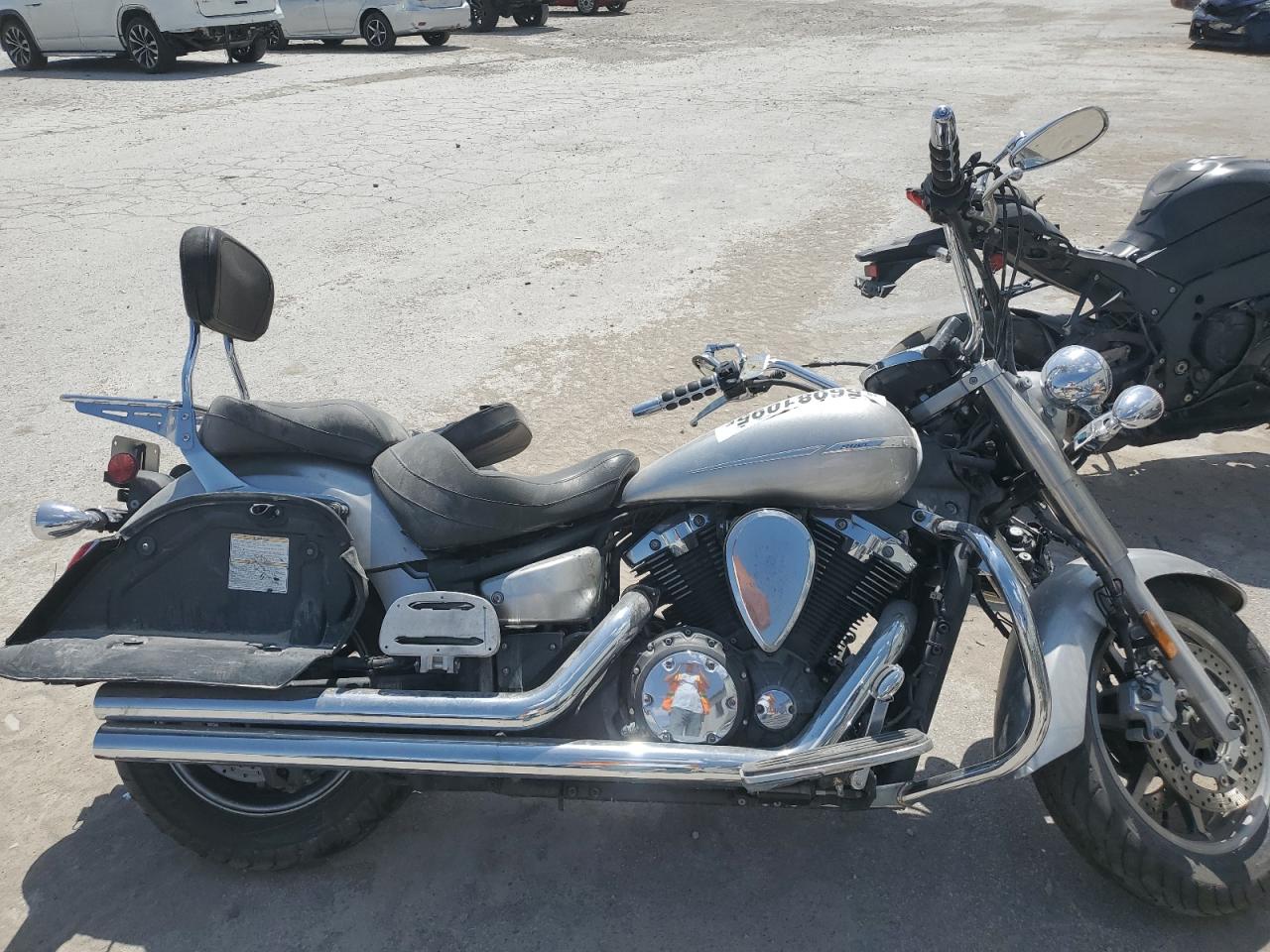2008 Yamaha Xvs1300 A for Sale in Kansas City, KS - All Over