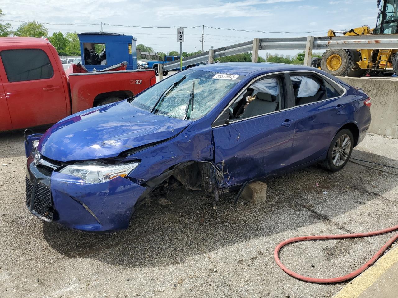 2015 Toyota Camry Le للبيع في Lawrenceburg، KY - Front End