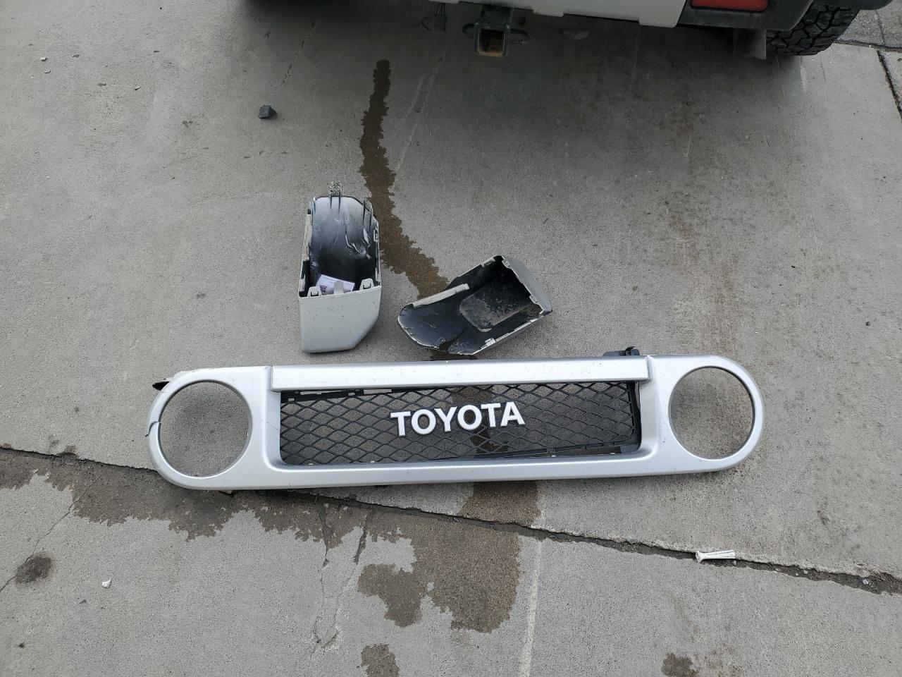 2013 Toyota Fj Cruiser VIN: JTEBU4BF3DK170123 Lot: 56579895