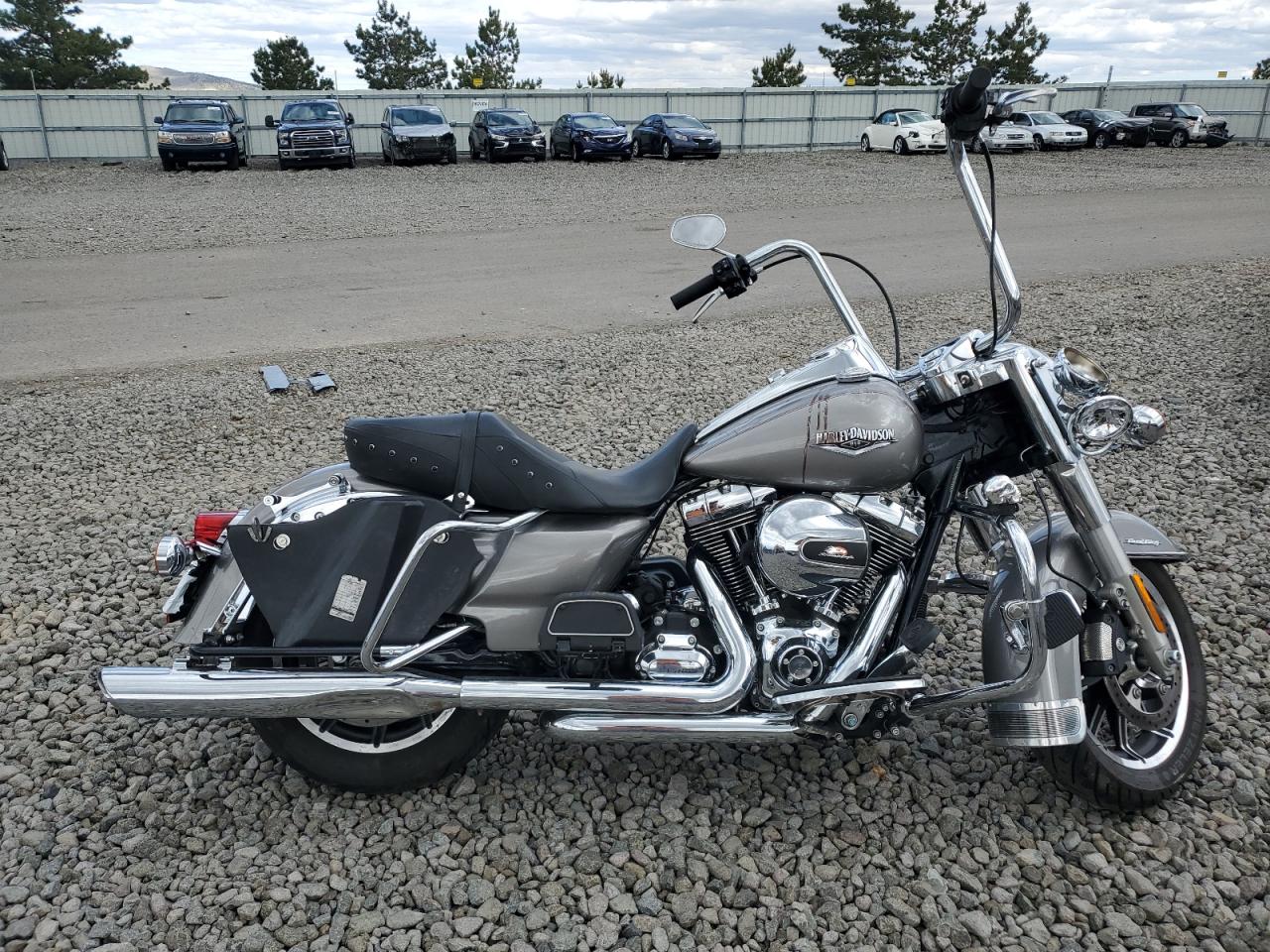 2016 Harley-Davidson Flhr Road King for Sale in Reno, NV - Side
