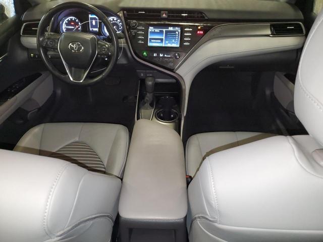  TOYOTA CAMRY 2019 Красный