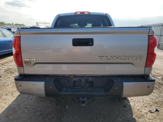  TOYOTA TUNDRA 2019 Серебристый