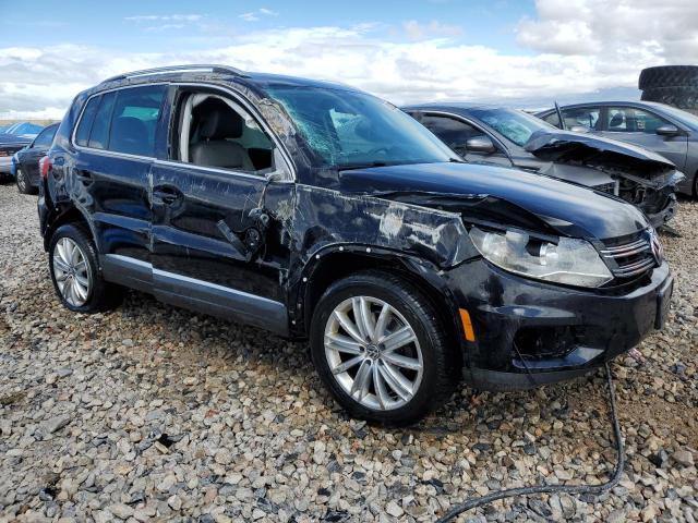  VOLKSWAGEN TIGUAN 2013 Чорний