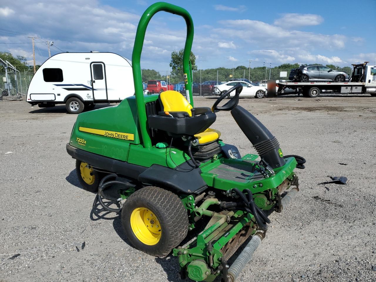 2019 John Deere 7200A Precisioncut Reel Mower zu verkaufen in Baltimore, MD - Minor Dent/Scratches
