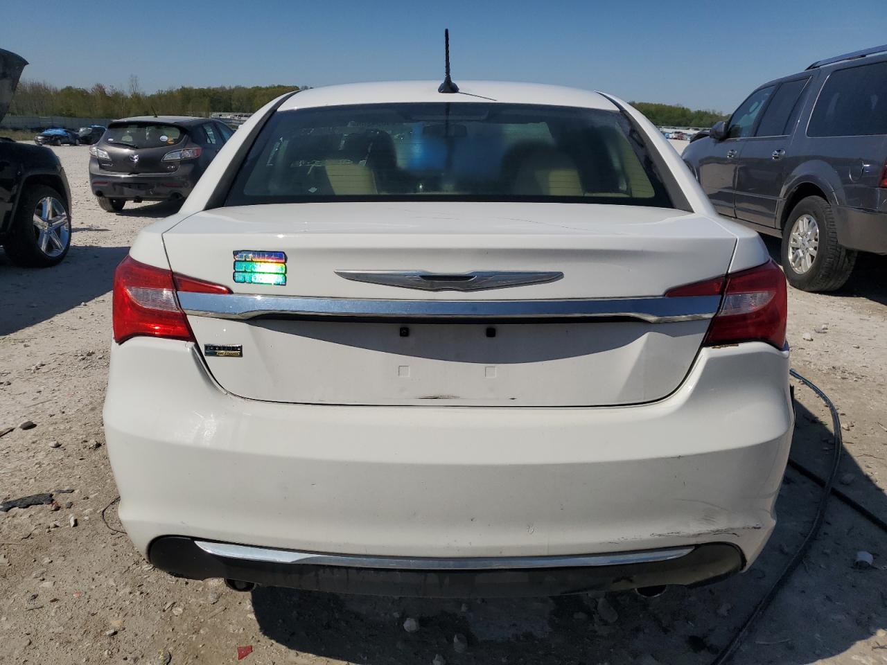 2013 Chrysler 200 Limited VIN: 1C3CCBCGXDN607819 Lot: 56354205