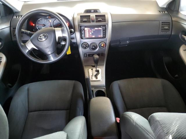 Sedans TOYOTA COROLLA 2013 White