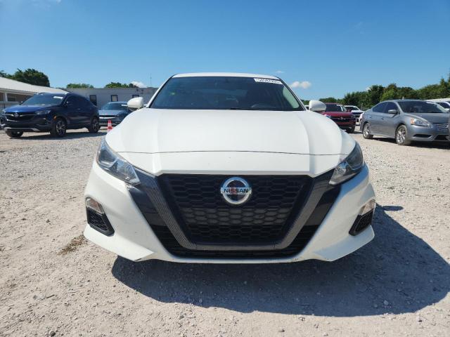  NISSAN ALTIMA 2019 White