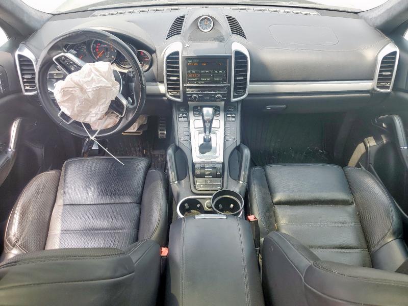  PORSCHE CAYENNE 2016 Черный