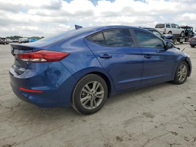  HYUNDAI ELANTRA 2018 Синий