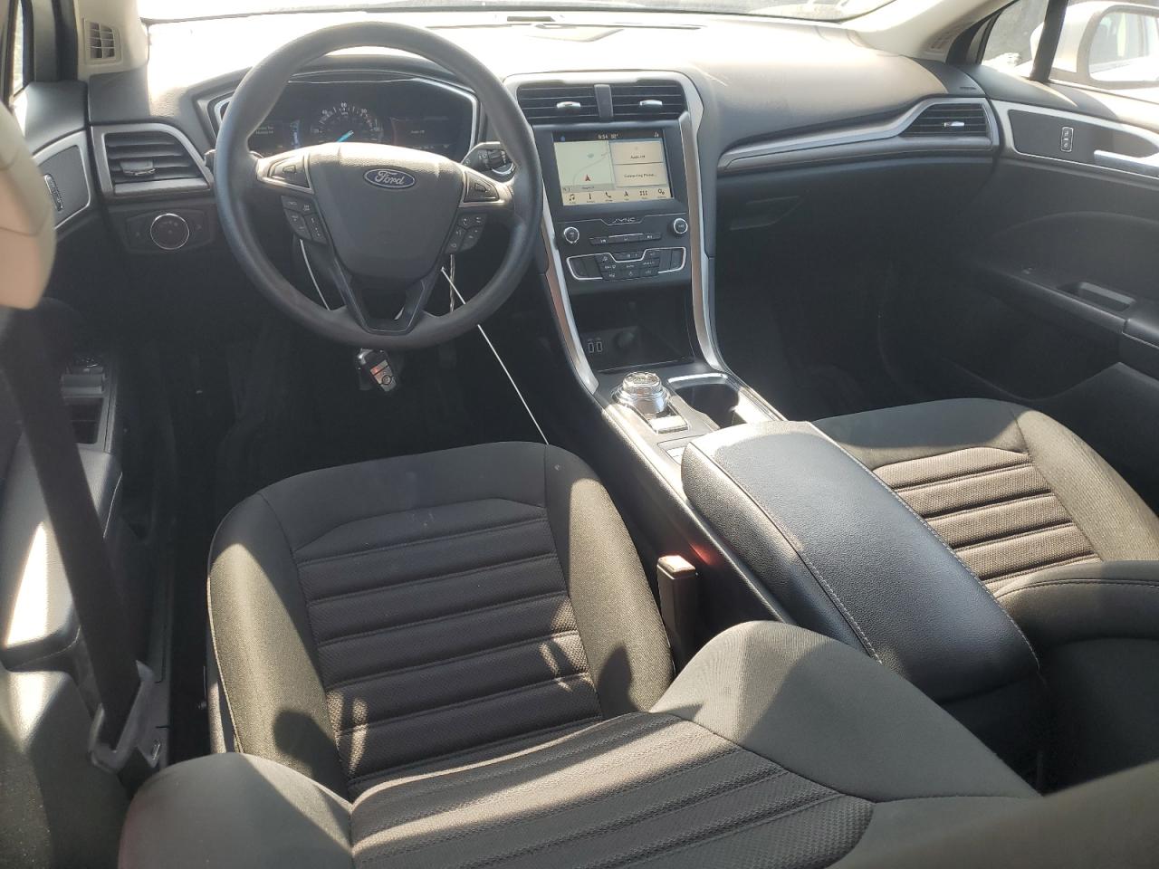 2019 Ford Fusion Se VIN: 3FA6P0LU7KR119306 Lot: 54031875