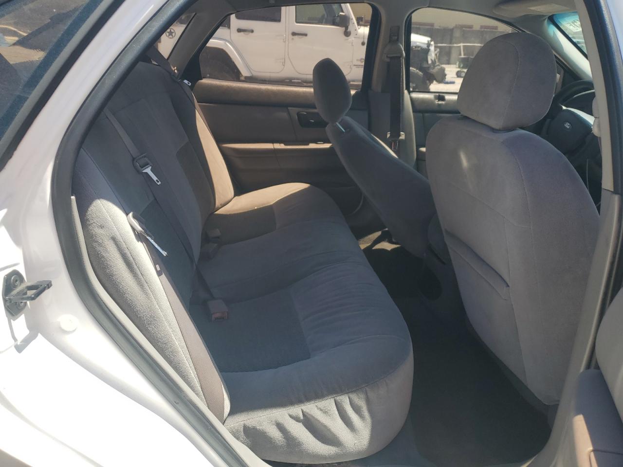 2005 Ford Taurus Se VIN: 1FAFP53U45A250396 Lot: 56431175