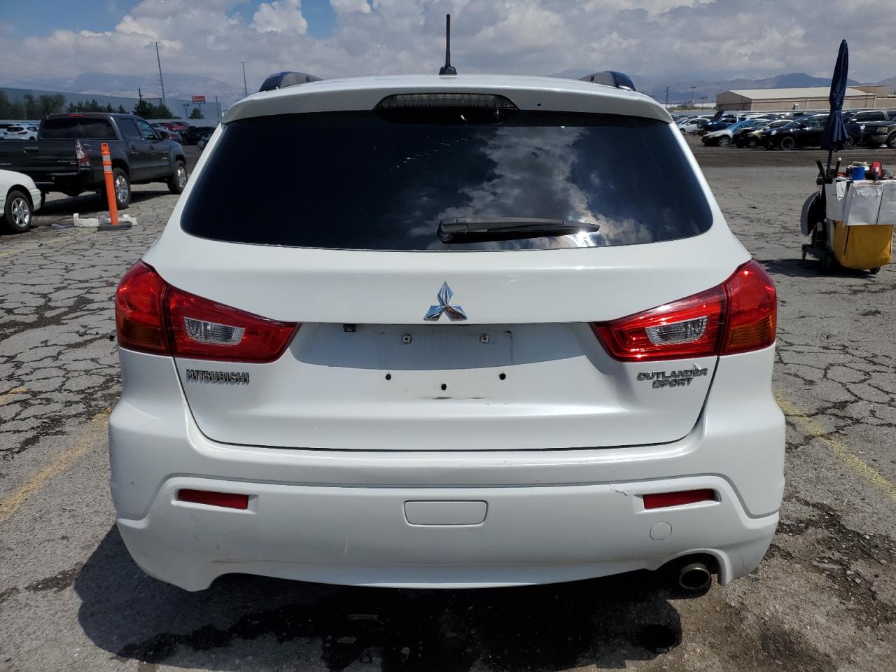 2011 Mitsubishi Outlander Sport Se VIN: JA4AP4AU4BZ023119 Lot: 56006555