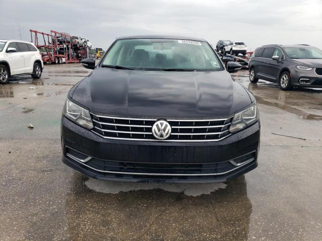  VOLKSWAGEN PASSAT 2017 Black
