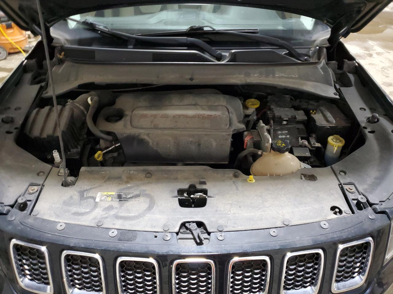 2018 Jeep Compass Latitude VIN: 3C4NJDBB3JT179535 Lot: 55020145