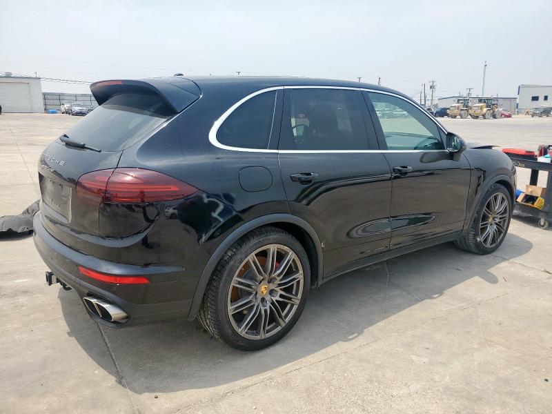  PORSCHE CAYENNE 2016 Черный