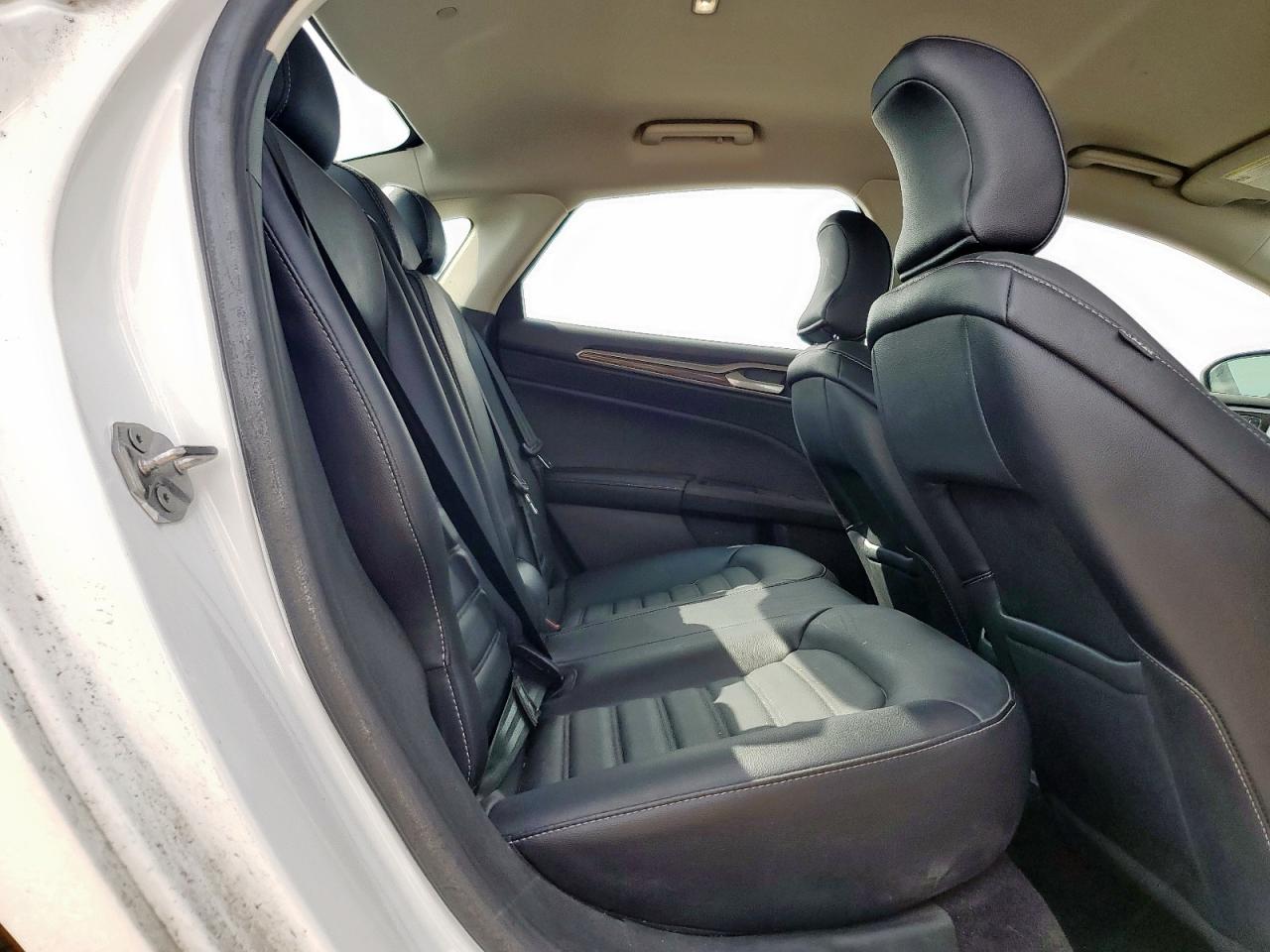 2018 Ford Fusion Se Hybrid VIN: 3FA6P0LU0JR118772 Lot: 54037865