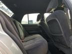2003 Ford Crown Victoria Lx продається в London, ON - Front End